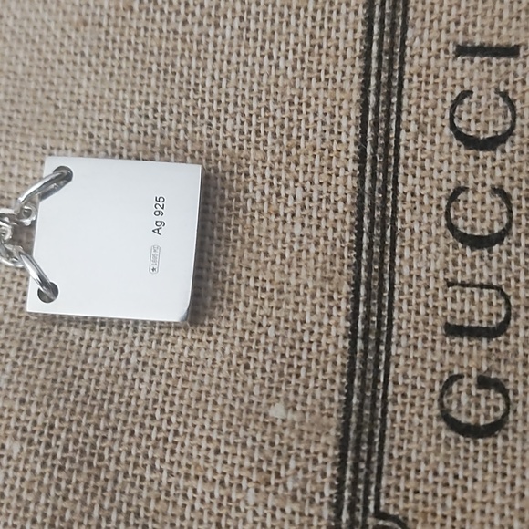 GUCCI Silver Branded Pendant Necklace - Picture 11 of 14